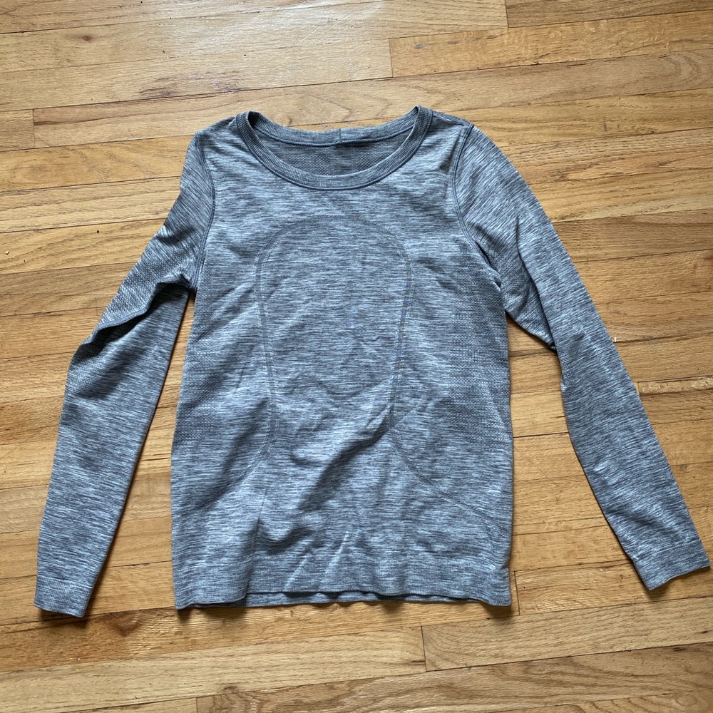 Swiftly Tech Long Sleeve Crew LULULEMON